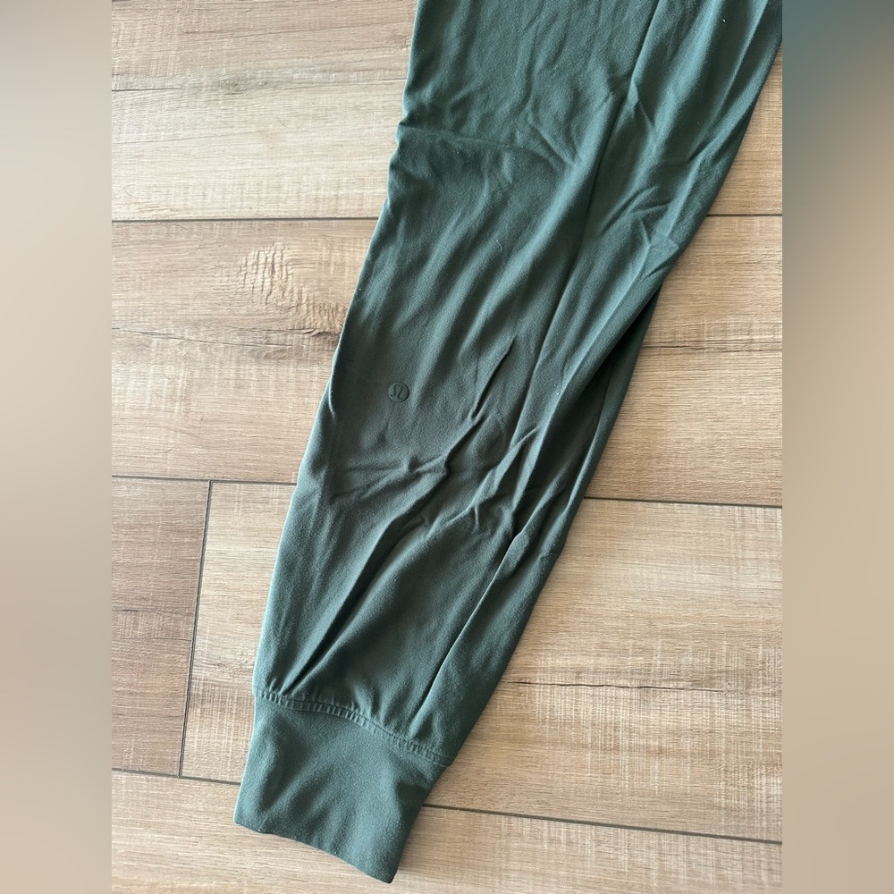 Lululemon Ready to Rulu High-Rise Jogger - Picture 10 of 11